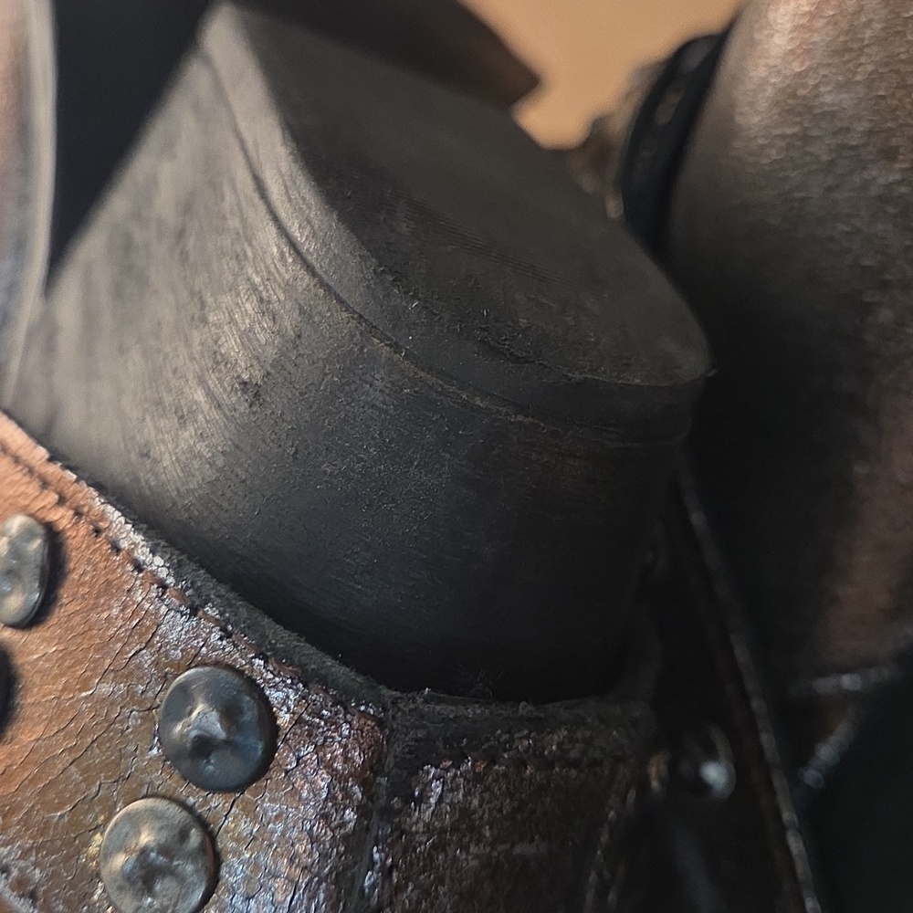 Womens 2.5 Inch Heel Copper/Bronze Leather. Compfy Bootie..Make An Offer - Picture 7 of 7